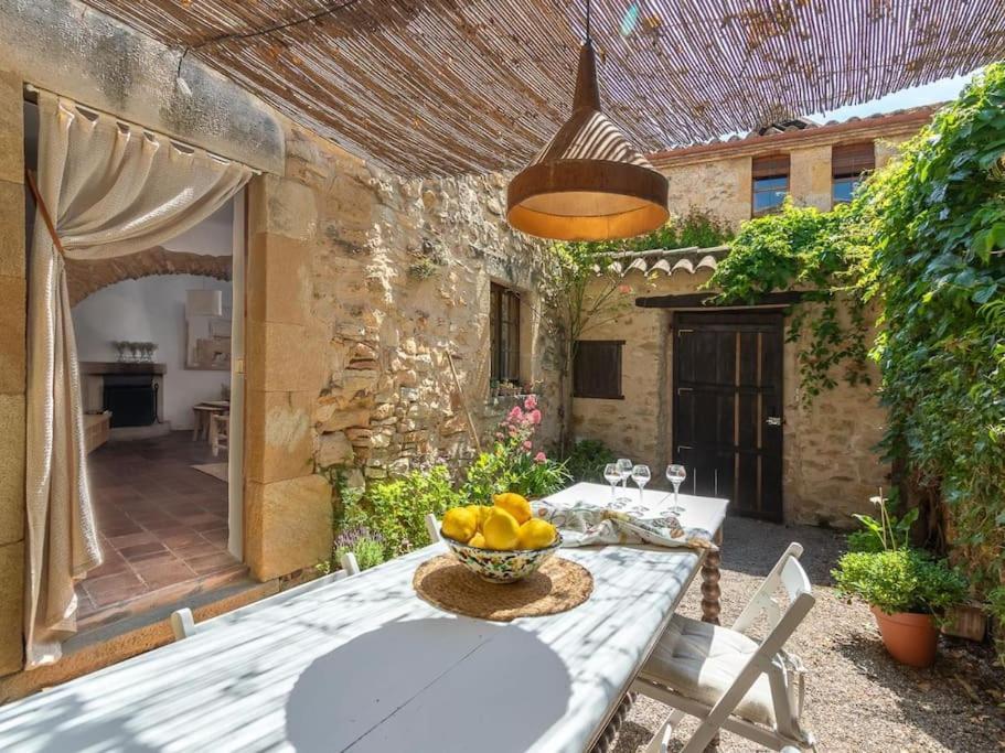 Preciosa Casa Rural En El Centro De Peratallada Exterior photo
